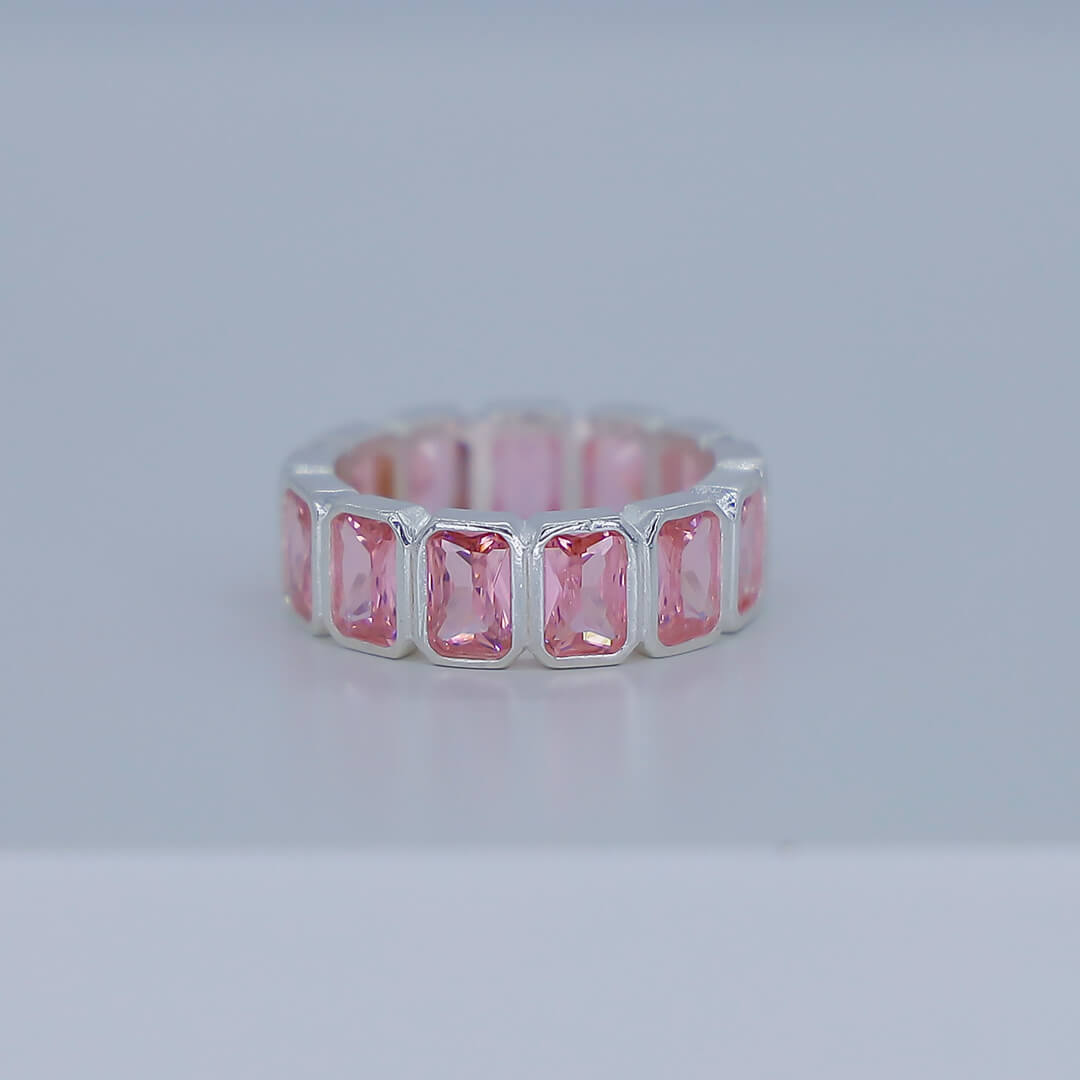 Anel todo em volta de zircônia na cor quartzo rosa - Prata 925 (3622)